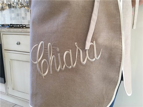COPRI-ABITO CON RICAMO PERSONALIZZATO