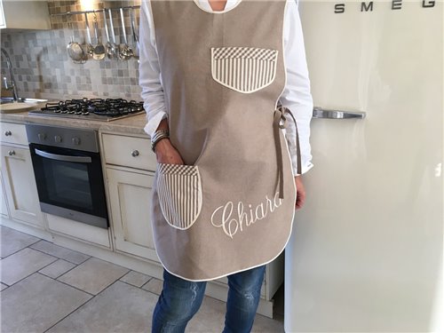 COPRI-ABITO CON RICAMO PERSONALIZZATO