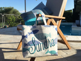 Borsa mare ricamata pesci