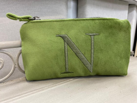 CLUTCH MEDIA verde con...