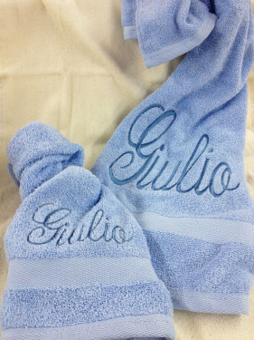 Set asciugamani con NOME RICAMATO BAMBINO