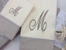 Asciugamano con balza...